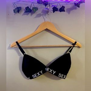 3 Sets Of Bras🖤🤍